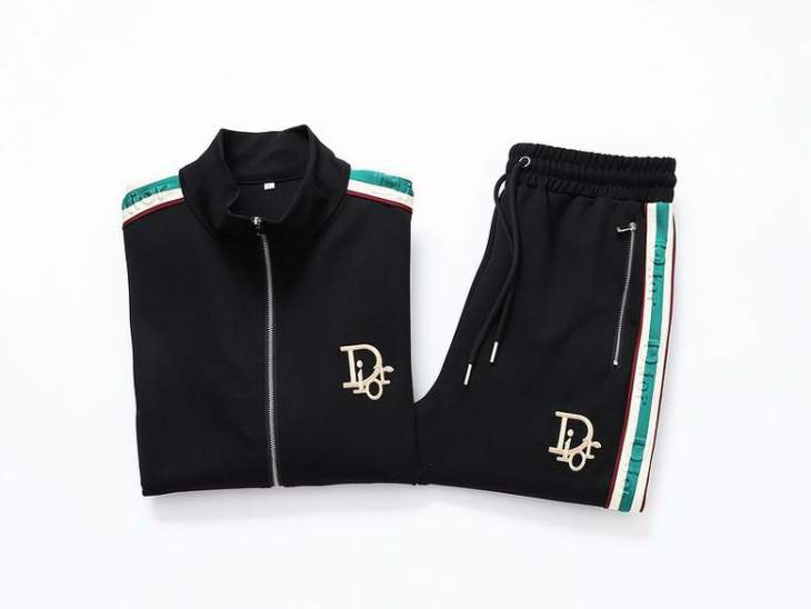 Picture of Dior Sweater Suits _SKUDiorM-3XL25wn4338476